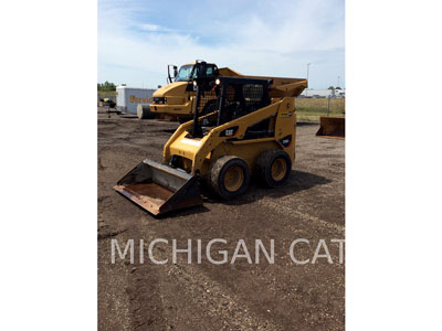 2013 SKID STEER LOADERS CATERPILLAR 236B3