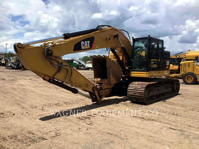 2016 TRACK EXCAVATORS CAT 335FL CR