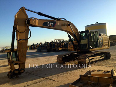 2018 TRACK EXCAVATORS CATERPILLAR 330F