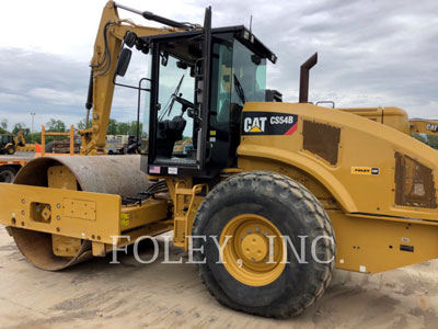 2015 COMPACTORS CATERPILLAR CS54B