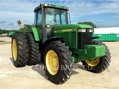 2000 AG TRACTORS DEERE & CO. 7810