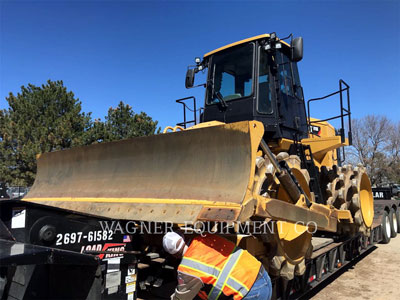 2019 WHEEL LOADERS/INTEGRATED TOOLCARRIERS CATERPILLAR 815K