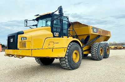 2018 Truck - Articulating CATERPILLAR 745