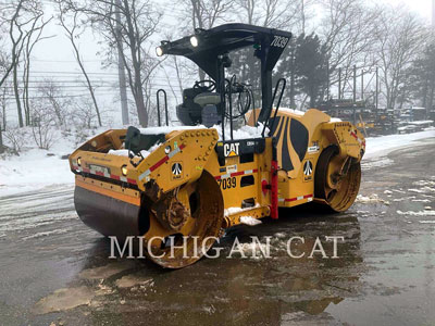 2013 VIBRATORY DOUBLE DRUM ASPHALT CAT CB54 XW