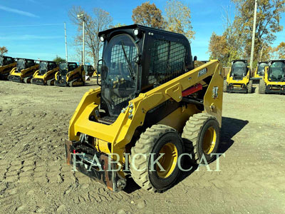 2023 SKID STEER LOADERS CAT 236D3 C3H2