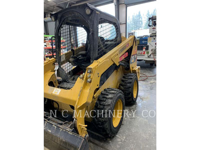 2017 SKID STEER LOADERS CAT 236D H2CN