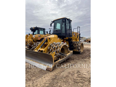 2023 COMPACTORS CAT 815