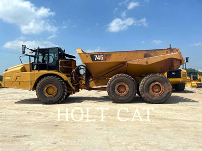 2019 ARTICULATED TRUCKS CAT 745