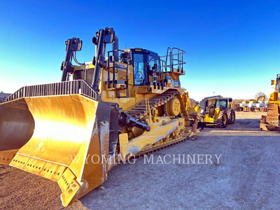 2023 TRACK TYPE TRACTORS CAT D10T2