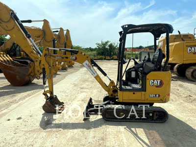 2022 TRACK EXCAVATORS CAT 301.8