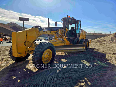 2018 MOTOR GRADERS CAT 140M3