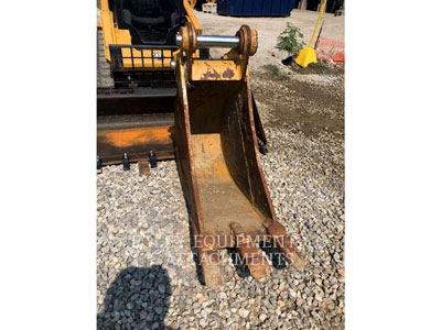 1900 TRACK EXCAVATORS CAT BKHEXPB24