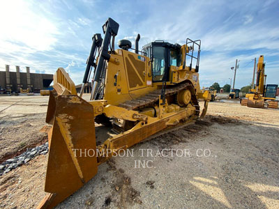 2023 TRACK TYPE TRACTORS CAT D8