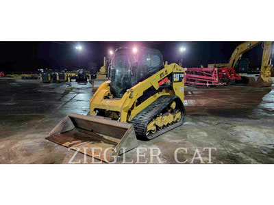 2018 COMPACT TRACK LOADER CAT 279D