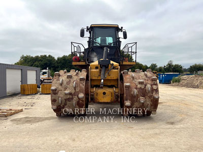 2018 COMPACTORS CAT 826K