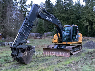 2017 TRACK EXCAVATORS JOHN DEERE 130G