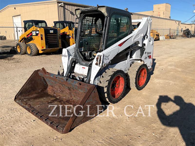 2014 SKID STEER LOADERS BOBCAT S590