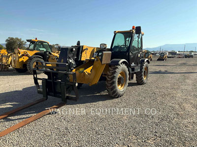 2019 TELEHANDLER CAT TH514D