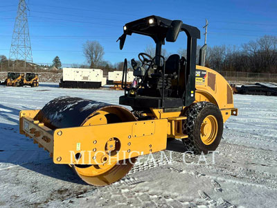 2017 VIBRATORY SINGLE DRUM SMOOTH CAT CS44B