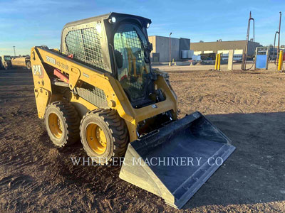 2024 SKID STEER LOADERS CAT 226D3 C3H2