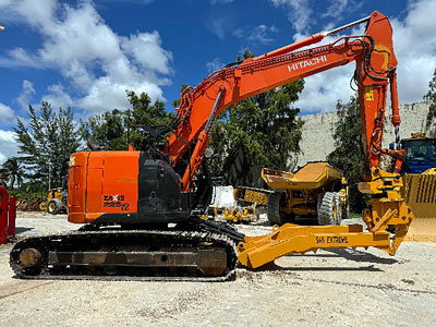 2016 Excavator - Material Handler HITACHI ZX225USLC-5