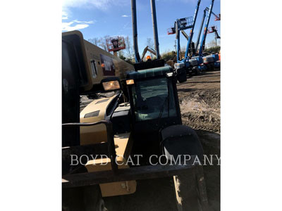 2021 TELEHANDLER CAT TL642