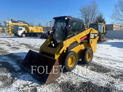 2016 SKID STEER LOADERS CAT 246D