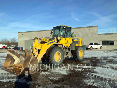 2012 WHEEL LOADERS/INTEGRATED TOOLCARRIERS KOMATSU WA320-6