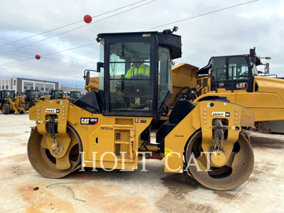 2018 VIBRATORY SINGLE DRUM ASPHALT CAT CB10