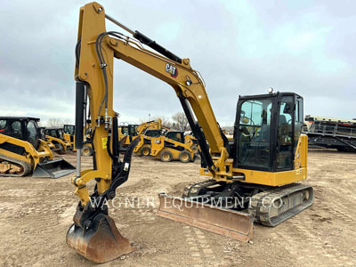 2023 TRACK EXCAVATORS CAT 30607CR