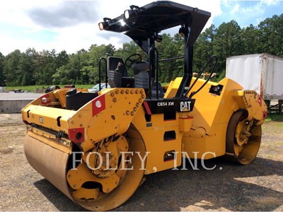 2013 VIBRATORY DOUBLE DRUM ASPHALT CAT CB54