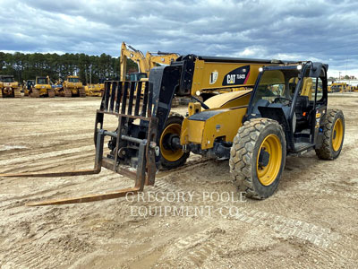 2018 TELEHANDLER CAT TL642D