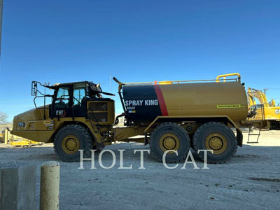 2022 WATER TRUCKS CAT W00 725