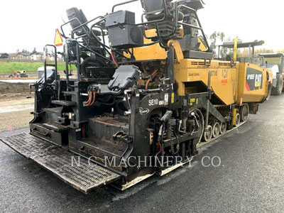 2015 ASPHALT PAVERS CAT AP1055F