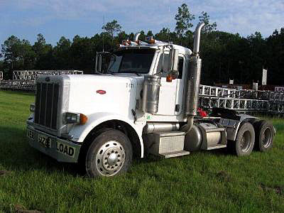 2006 ON HIGHWAY TRUCKS PETERBILT 379